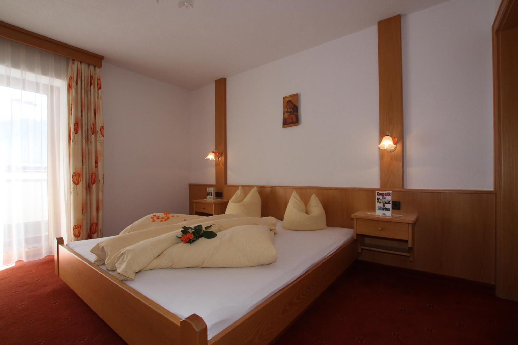 Lechlihof Hotel Ишгъл Екстериор снимка